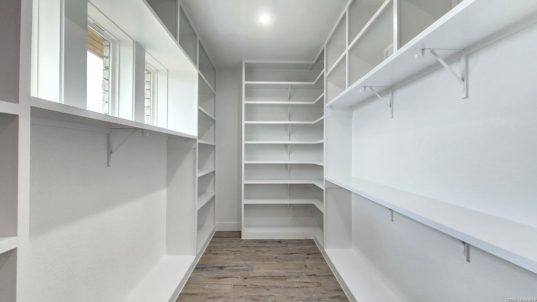 Spacious, unfurnished interior of a new home in , New Braunfels (Image 52).