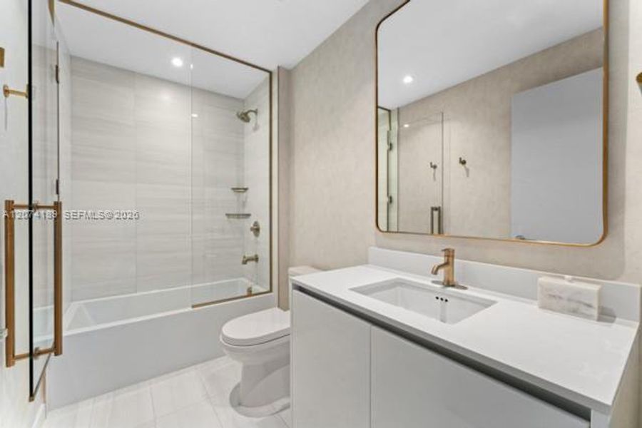 Furnished interior view inside a new home in Mr. C Residences, Miami (Image 16). Furnished interior view inside a new home in Mr. C Residences, Miami (Image 16).