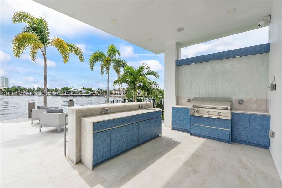 Exterior details and patio area of a home in , Pompano Beach (Image 26).