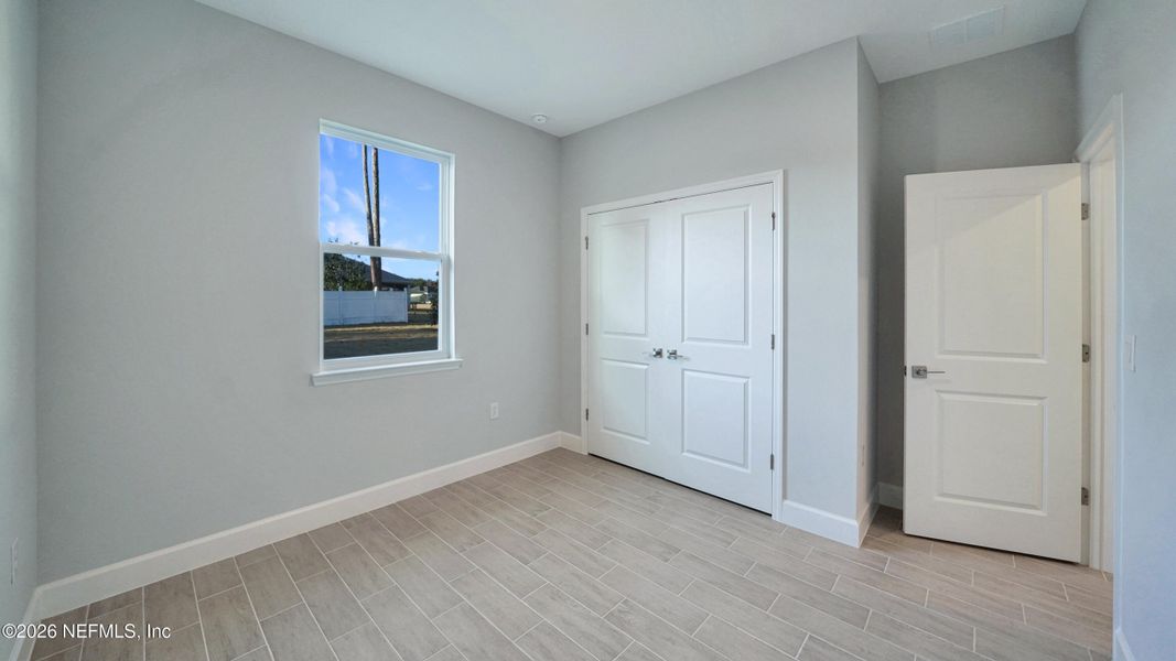 Spacious, unfurnished interior of a new home in , Palm Coast (Image 31).