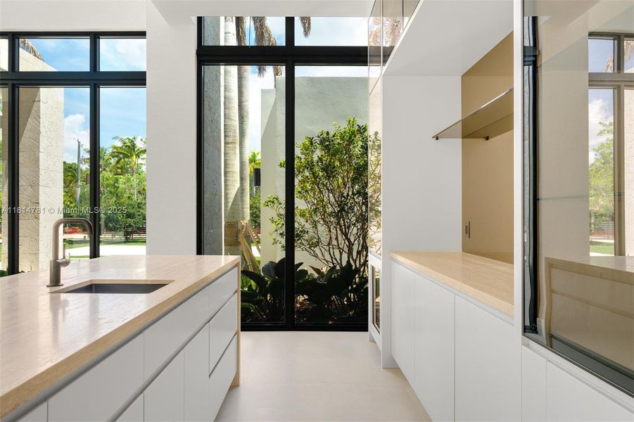 Furnished interior view inside a new home in , Pinecrest (Image 47).