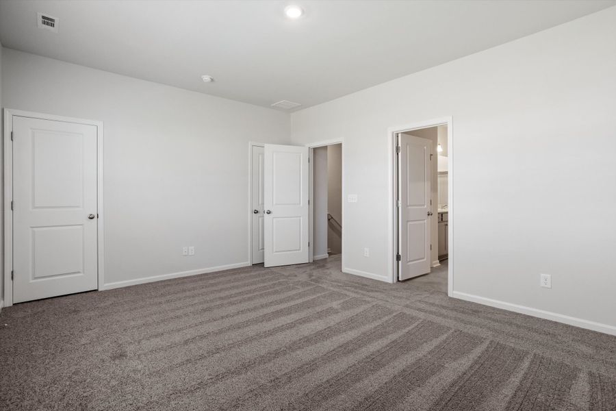 Spacious, unfurnished interior of a new home in West Main Townhomes, Sanford (Image 23).