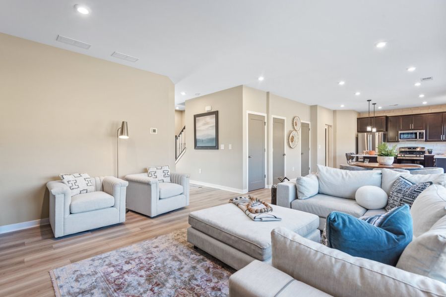 Representative furnished interior of a home built from the Greenbriar by Fischer Homes in Sage Woods, Dallas (Image 12).
