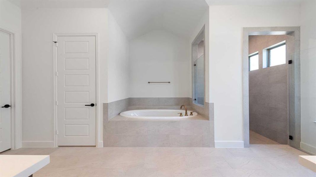 Image 23 of a home in Terraces 72'. Image 23 of a home in Terraces 72'.