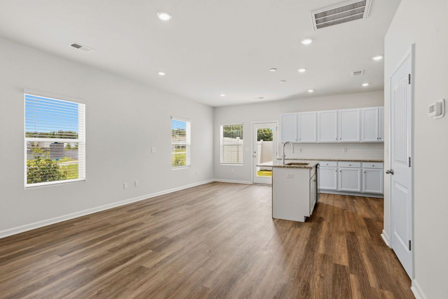 New Home in Greenville, SC.  - Slide 7