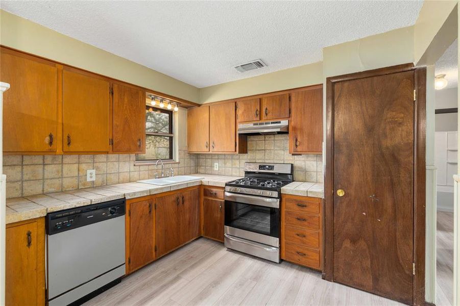Furnished interior view inside a new home in , Coleman (Image 7).