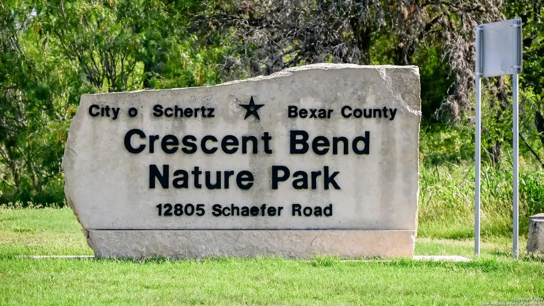 Image 7 of a home in Legacy At Lake Dunlap 40'. Image 7 of a home in Legacy At Lake Dunlap 40'.