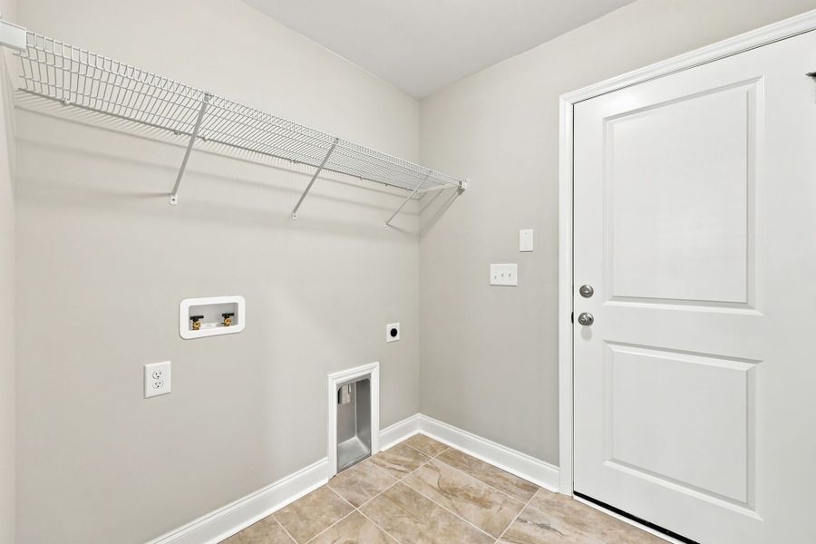 Spacious, unfurnished interior of a new home in Davenport Farms, Winterville (Image 33). Spacious, unfurnished interior of a new home in Davenport Farms, Winterville (Image 33).