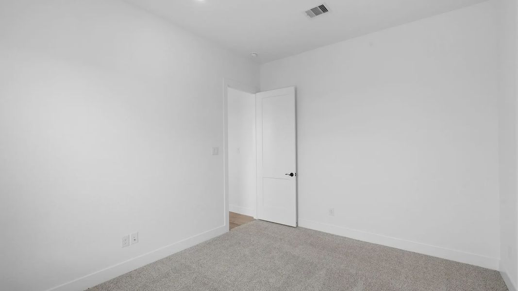 Representative unfurnished interior of a home built from the Brentwood by Chesmar Homes in Briarley, Montgomery (Image 27). Representative unfurnished interior of a home built from the Brentwood by Chesmar Homes in Briarley, Montgomery (Image 27).