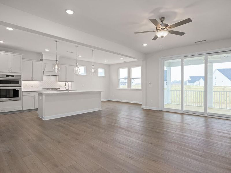 Spacious, unfurnished interior of a new home in Tobacco Road, Angier (Image 12).