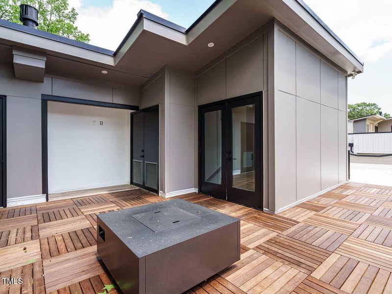 029-1280x960-rooftop-veranda