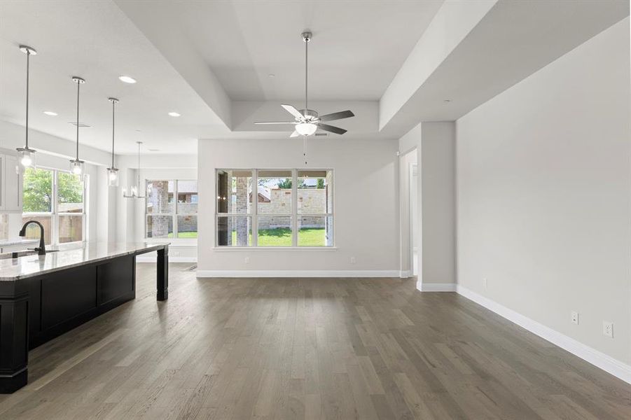 Spacious, unfurnished interior of a new home in Providence Cove, McKinney (Image 22).