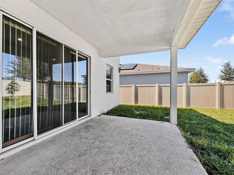 Exterior details and patio area of a home in , Apopka (Image 3).