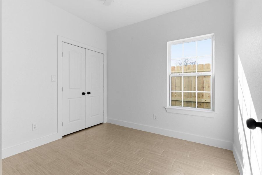 Spacious, unfurnished interior of a new home in , Houston (Image 42).