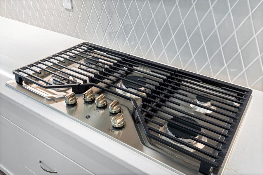 14322 SW Belterra Dr_Kitchen