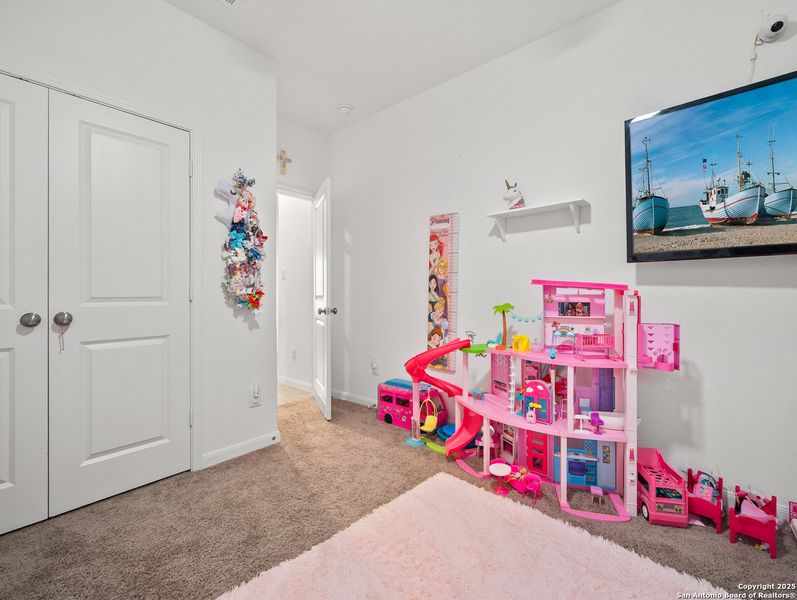 Image 17 of a home in Morgan Meadows: Barrington Collection. Image 17 of a home in Morgan Meadows: Barrington Collection.