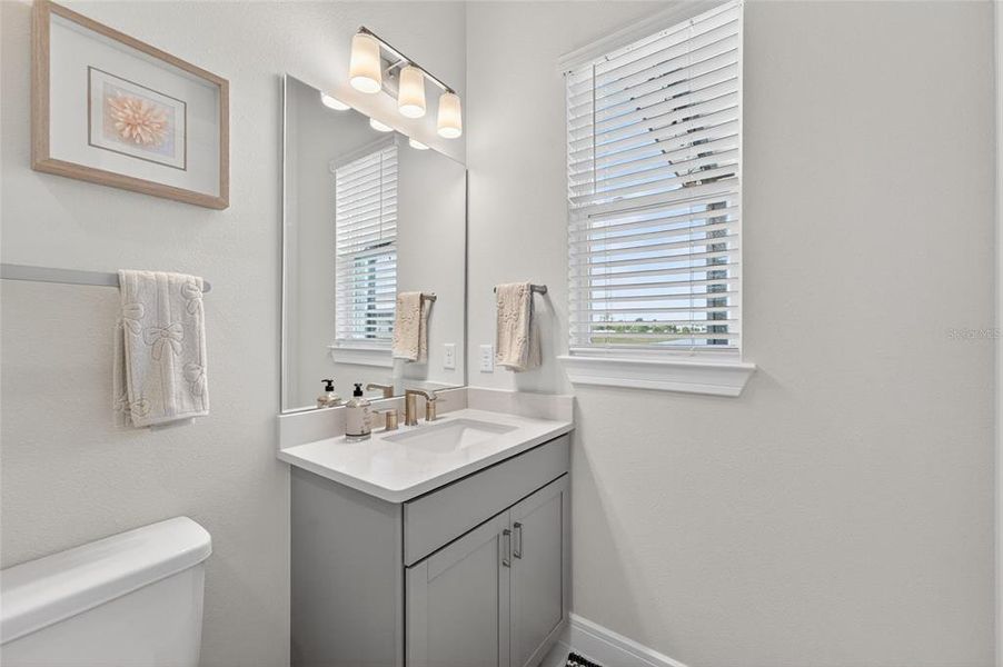 Image 83 of a home in .