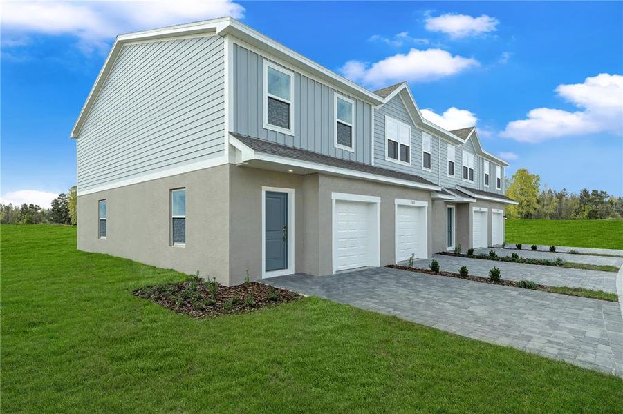 Exterior details and patio area of a home in Bimini Bay, Davenport (Image 3). Exterior details and patio area of a home in Bimini Bay, Davenport (Image 3).