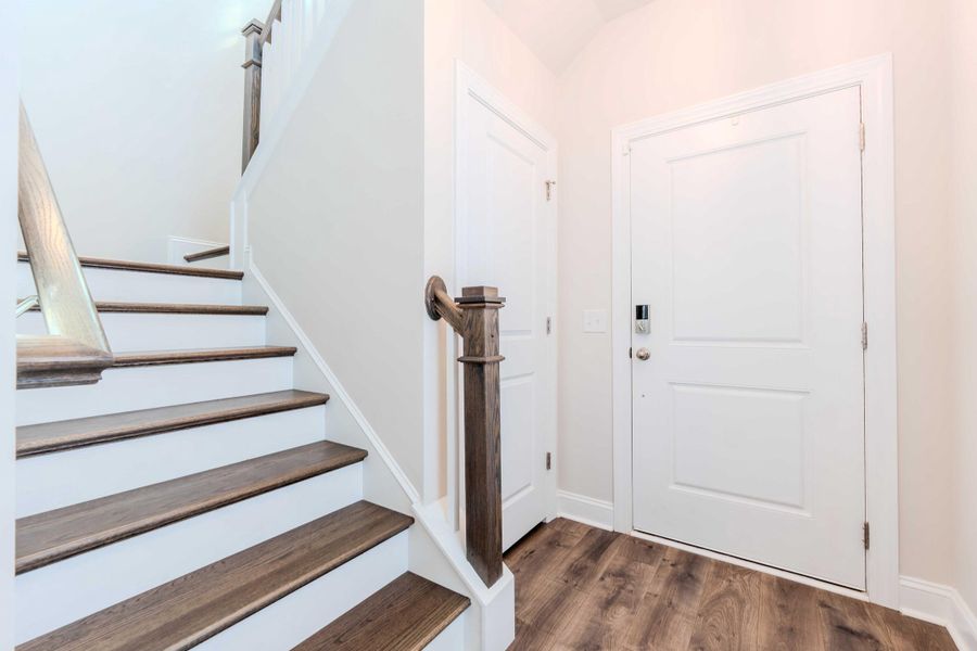 Spacious, unfurnished interior of a new home in Jasmine Point at Lakes of Cane Bay, Summerville (Image 24).