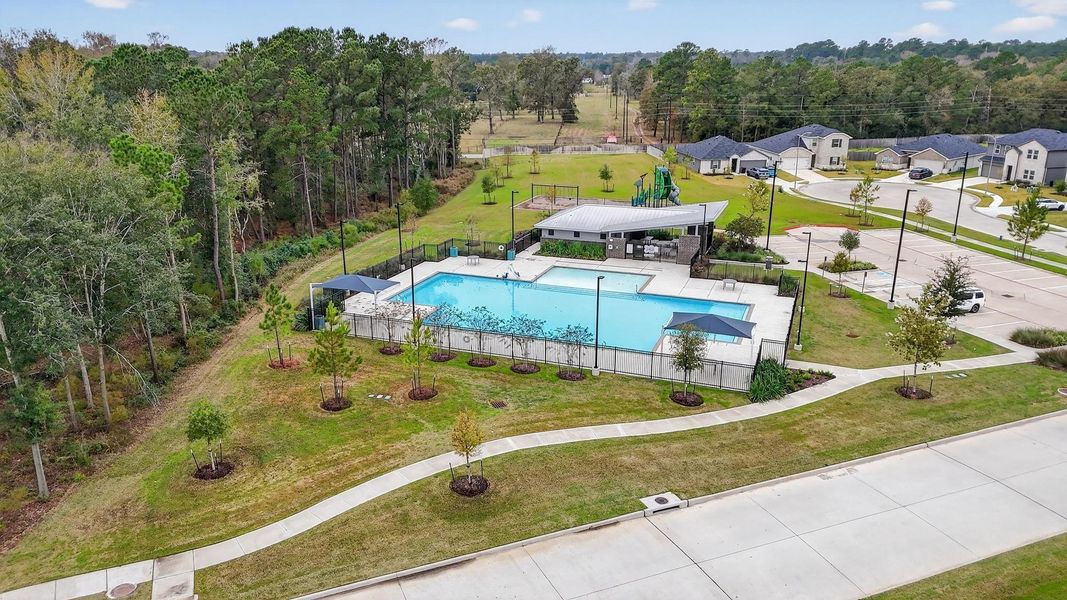 Community amenities in Grand Pines, Magnolia (Image 35).