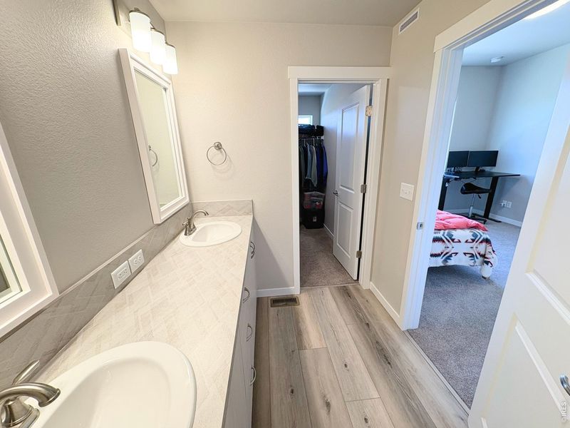 Furnished interior view inside a new home in Fickel Farm, Berthoud (Image 10).
