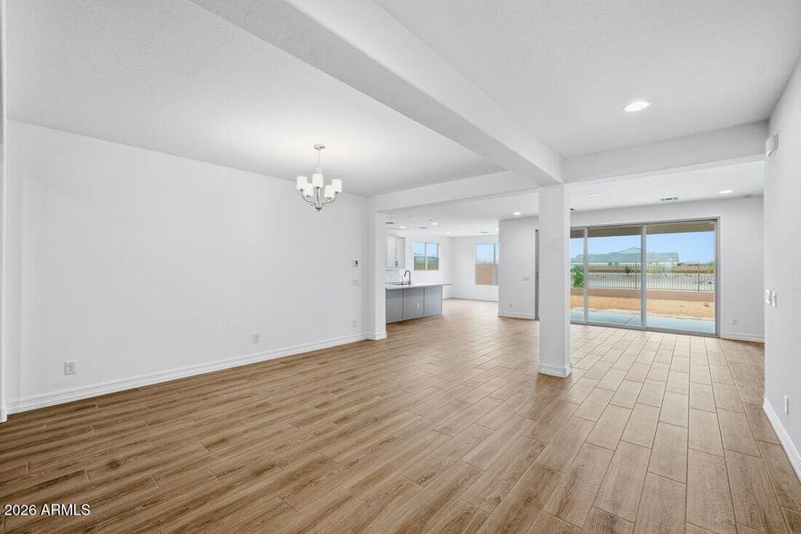 hj-az-phoenix-asante-passage-yellowstone