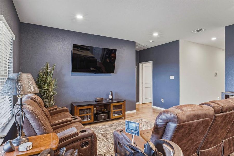 Furnished interior view inside a new home in Stonewyck Farms, Ennis (Image 25).