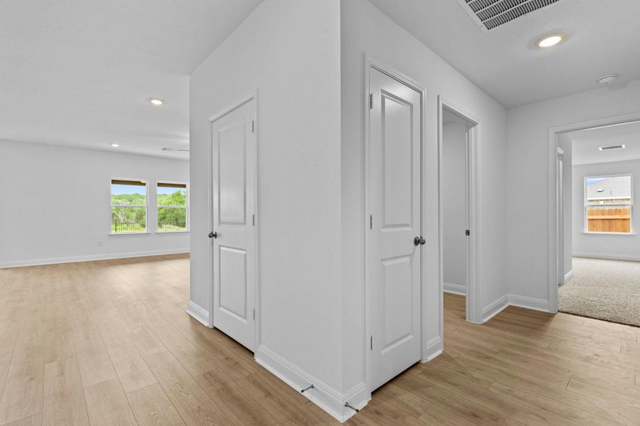 Spacious, unfurnished interior of a new home in Riverview, Georgetown (Image 18). Spacious, unfurnished interior of a new home in Riverview, Georgetown (Image 18).
