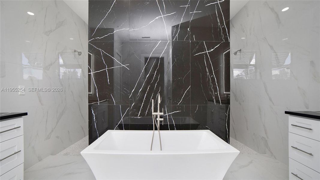 Image 49 of a home in .