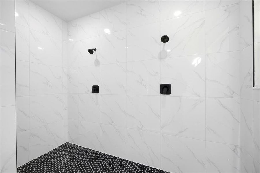 Close-up of interior finishes inside a home in , Citrus Springs (Image 11).