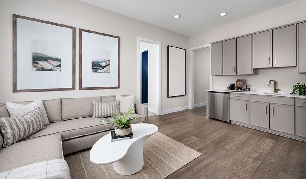 Darius-P786-PHX Guest Living