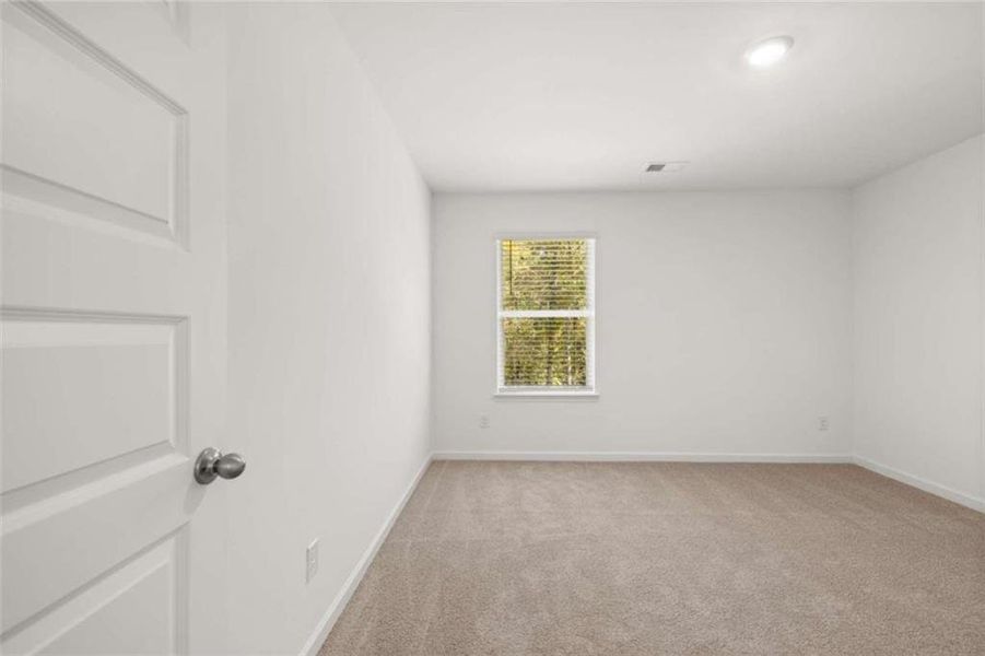 Spacious, unfurnished interior of a new home in Water Oak Estates, Lawrenceville (Image 40). Spacious, unfurnished interior of a new home in Water Oak Estates, Lawrenceville (Image 40).
