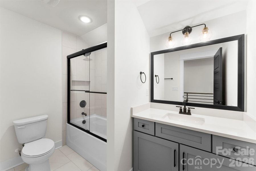 Furnished interior view inside a new home in , Kings Mountain (Image 15). Furnished interior view inside a new home in , Kings Mountain (Image 15).