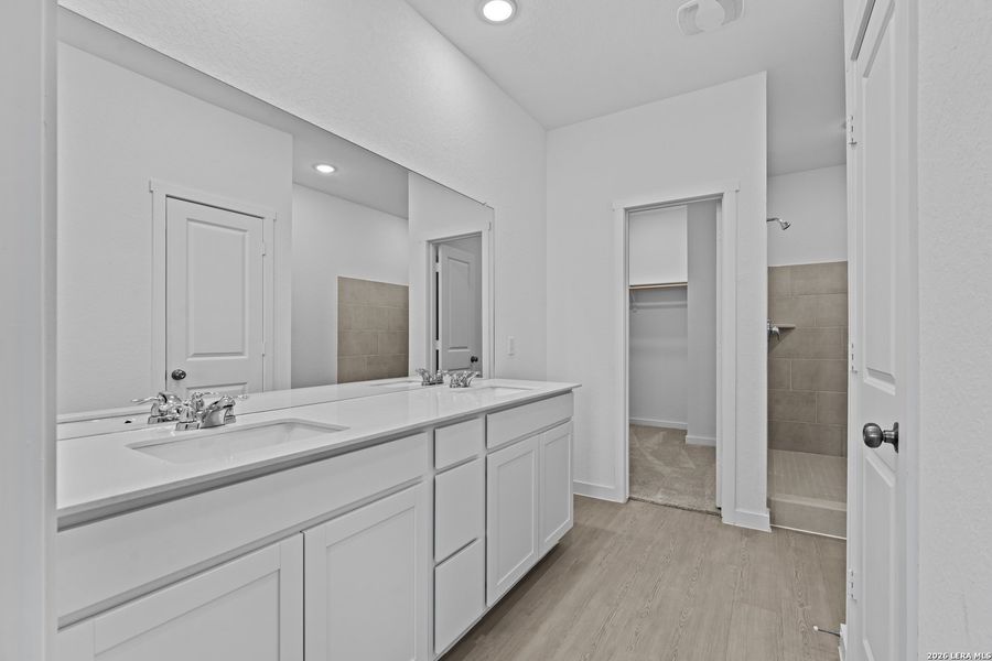 Furnished interior view inside a new home in Grace Valley, Marion (Image 6).