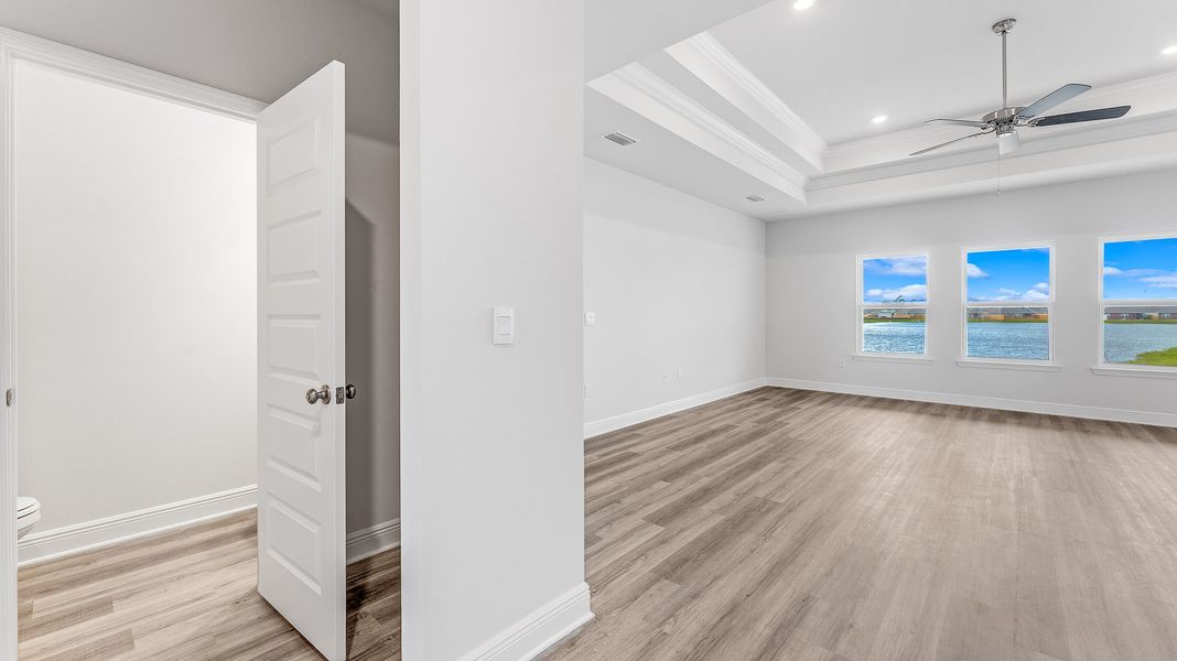 Representative unfurnished interior of a home built from the The Victoria by D.R. Horton in Hodges Bayou Plantation, Panama City (Image 26).
