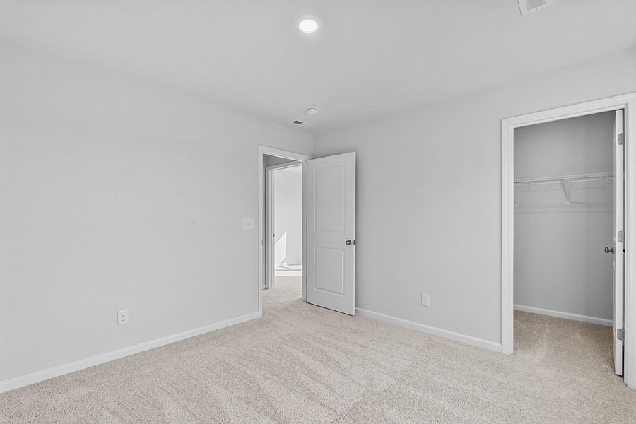Spacious, unfurnished interior of a new home in Hanes Lake, Winston-Salem (Image 36).