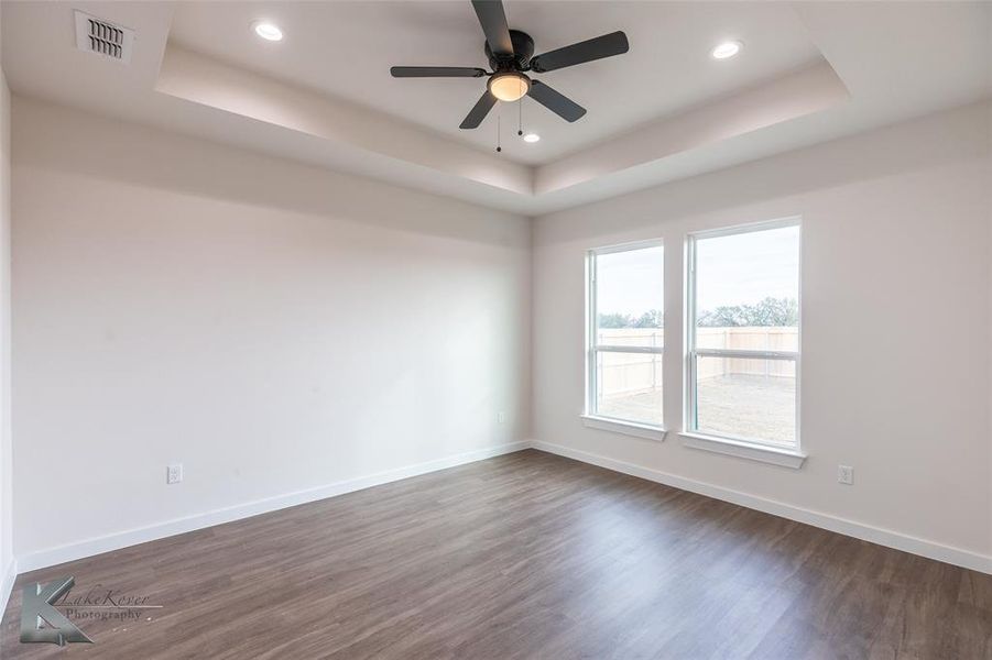 Spacious, unfurnished interior of a new home in , Abilene (Image 28). Spacious, unfurnished interior of a new home in , Abilene (Image 28).