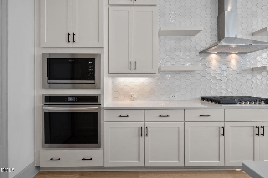 30-web-or-mls-P1099698