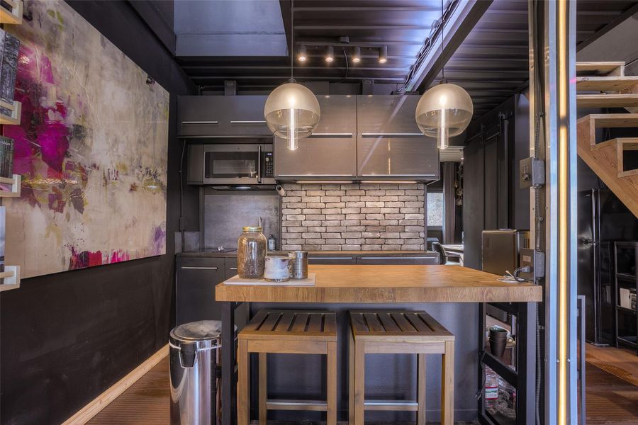 Community amenities in , Huntsville (Image 29).