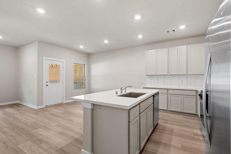 Furnished interior view inside a new home in , Conroe (Image 5).