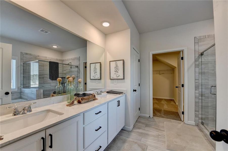 Furnished interior view inside a new home in , Auburn (Image 59).