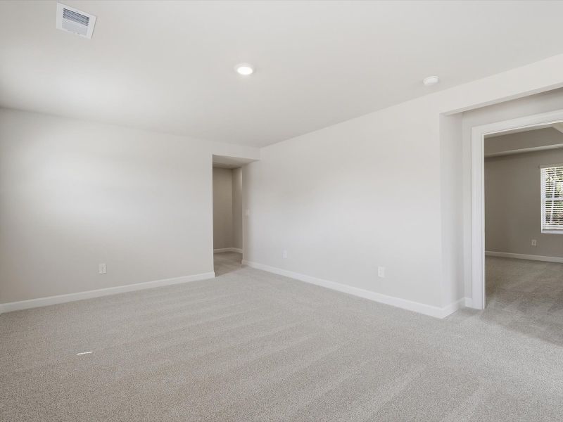 Spacious, unfurnished interior of a new home in Wexford Park, Fountain Inn (Image 12). Spacious, unfurnished interior of a new home in Wexford Park, Fountain Inn (Image 12).