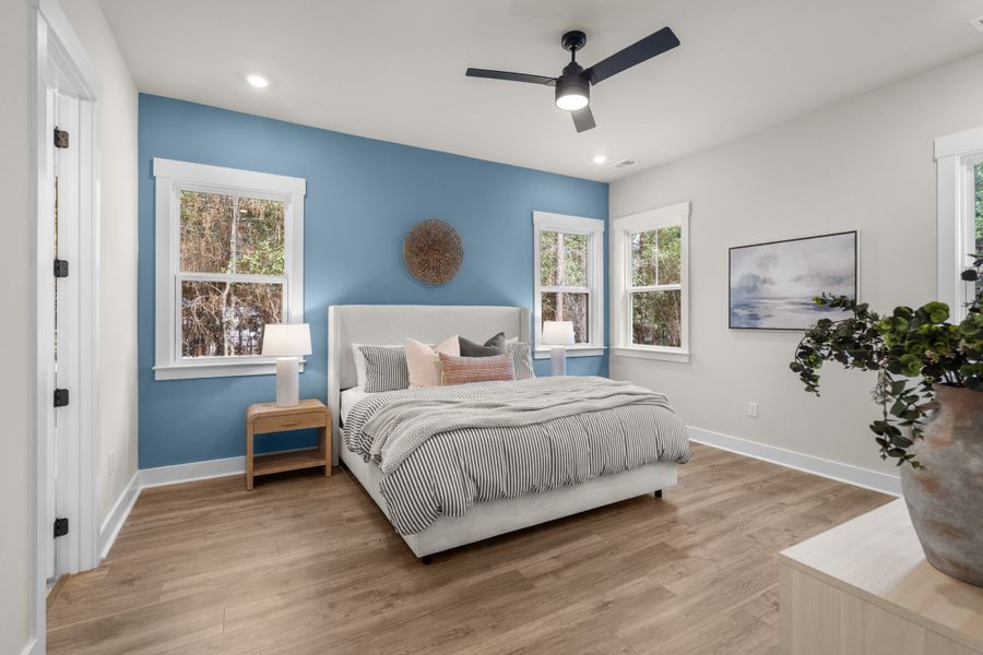 Furnished interior view inside a new home in Harmony Township, Georgetown (Image 17).