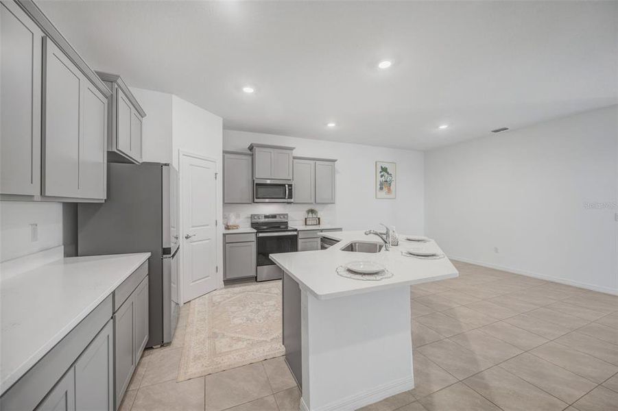 Furnished interior view inside a new home in Woodcreek, Wesley Chapel (Image 15).