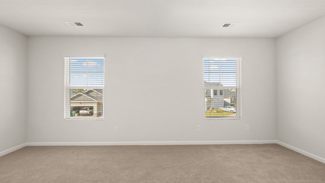 Spacious, unfurnished interior of a new home in Highland Hills, Graniteville (Image 24).