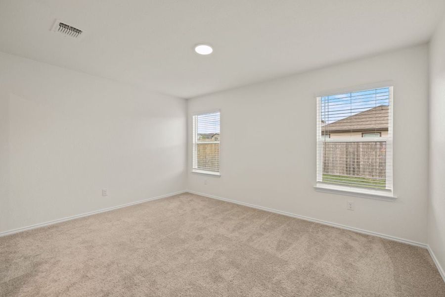 Spacious, unfurnished interior of a new home in Sonterra - Cool Water, Jarrell (Image 18).