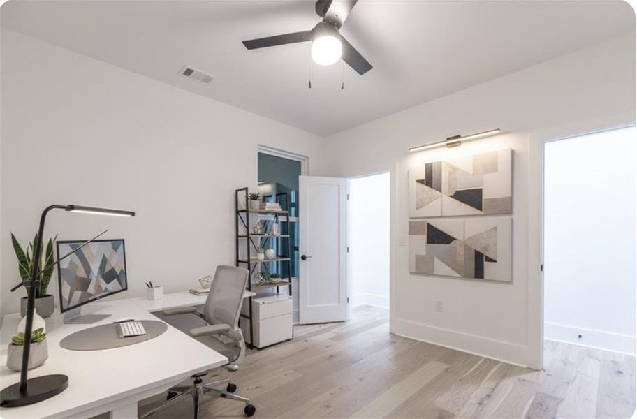 Furnished interior view inside a new home in , Monroe (Image 13).