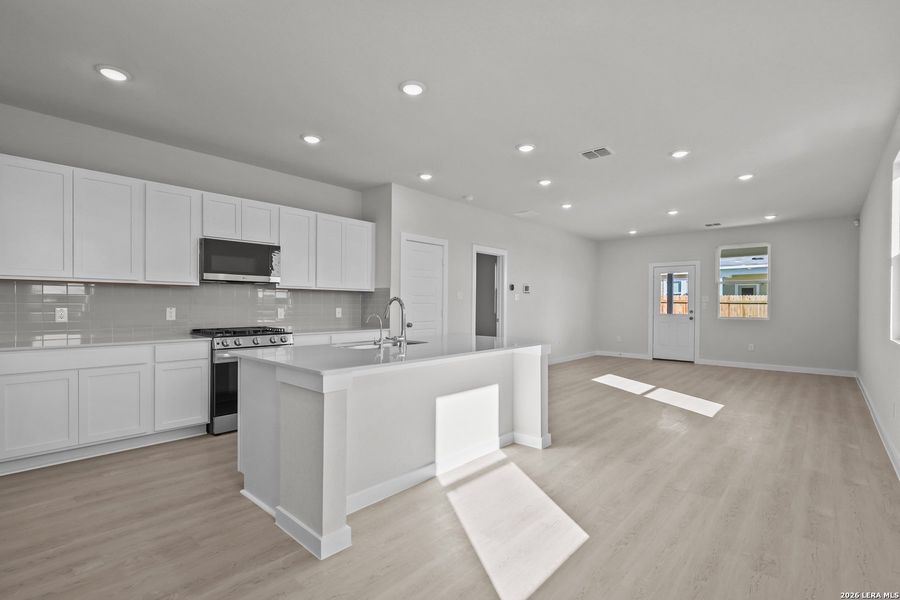 Furnished interior view inside a new home in Summerlin, San Antonio (Image 16). Furnished interior view inside a new home in Summerlin, San Antonio (Image 16).