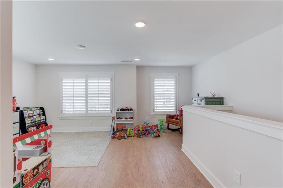 Furnished interior view inside a new home in Cambridge, Flowery Branch (Image 35).