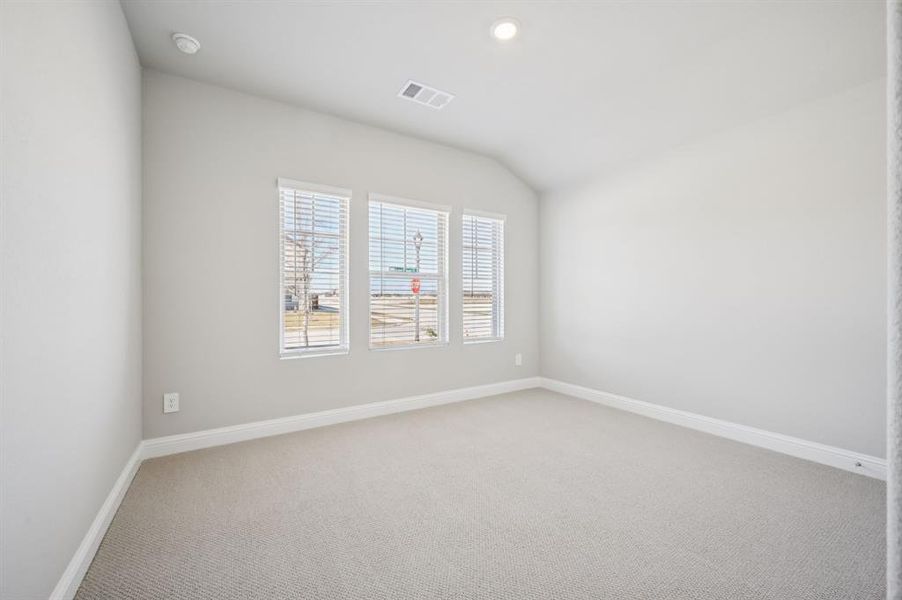 Photo is not of the actual home, but is an inspirational photo of builder’s model home and may depict options, furnishings, and/or decorator features that are not included. Photo is not of the actual home, but is an inspirational photo of builder’s model home and may depict options, furnishings, and/or decorator features that are not included.